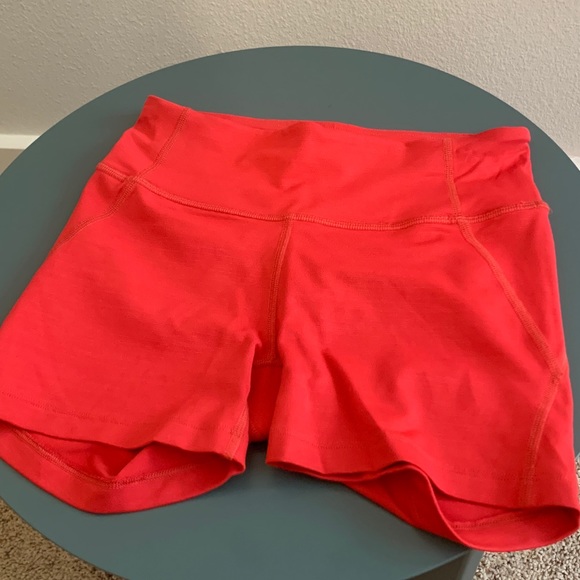 Outdoor Voices flex short - Picture 3 of 5